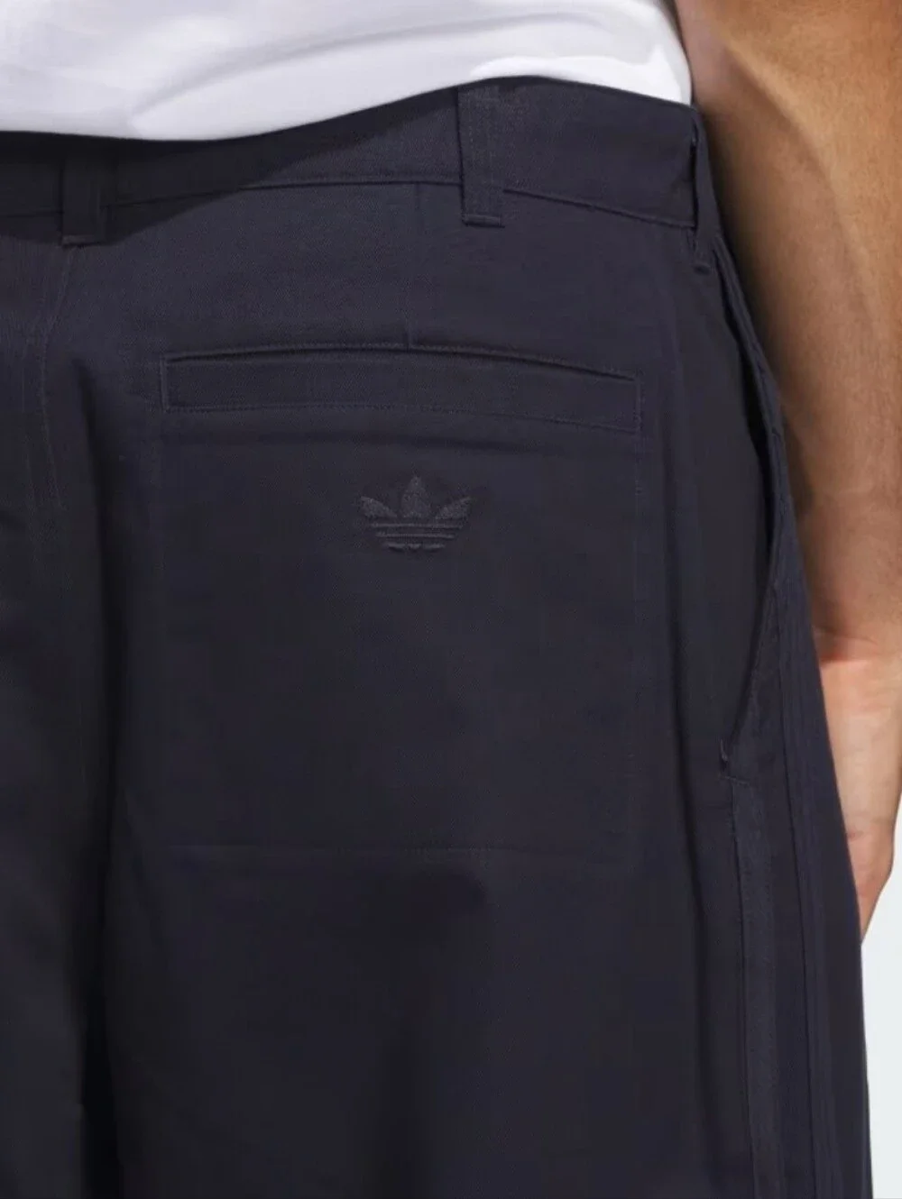 adidas Originals 3-Stripes Skateboarding Men's Chino Pants JC7663 Navy Size 34